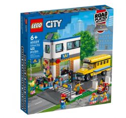 *** LEGO CITY - UNE JOURNÉE D'ÉCOLE #60329